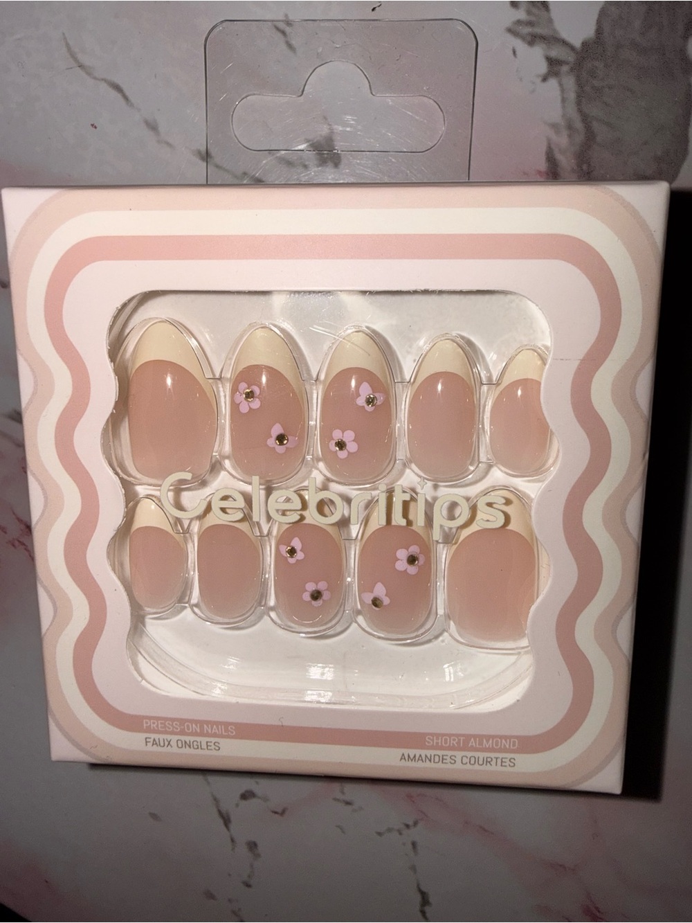 Celebritips Short Almond Press-On Nails - Yellow & Nude with Pink Daisies